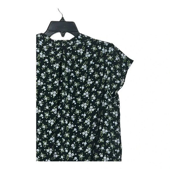 1540. HALOGEN SHORT CAP SLEEVE FLORAL PATTERN TOP 100% POLYESTER BLACK/WHITE - Picture 8 of 10